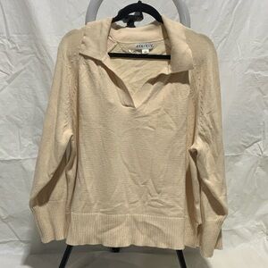 Ava & Viv Women's V-Neck Cream Sweater